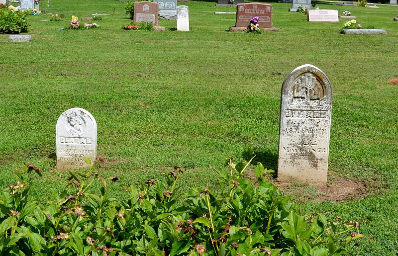 Monticello Cemetery - Shawnee, Kansas