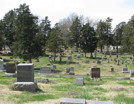 Oak Park Cemetery - Lawrence Kansas