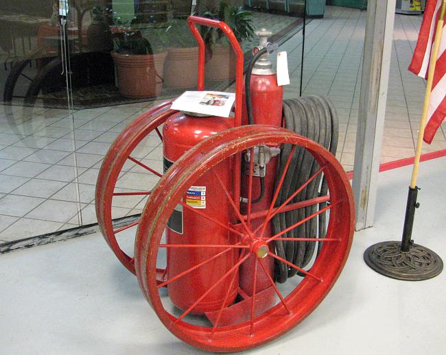 Wheeled ABC fire extinguisher model 150-C