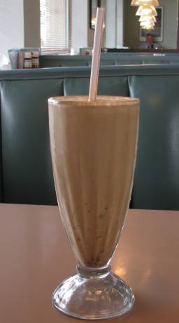 Winstead's hot fudge malt