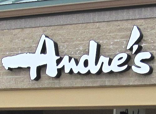 Andre�s Confiserie Suisse & Rivaz Tearoom - Overland Park, Kansas