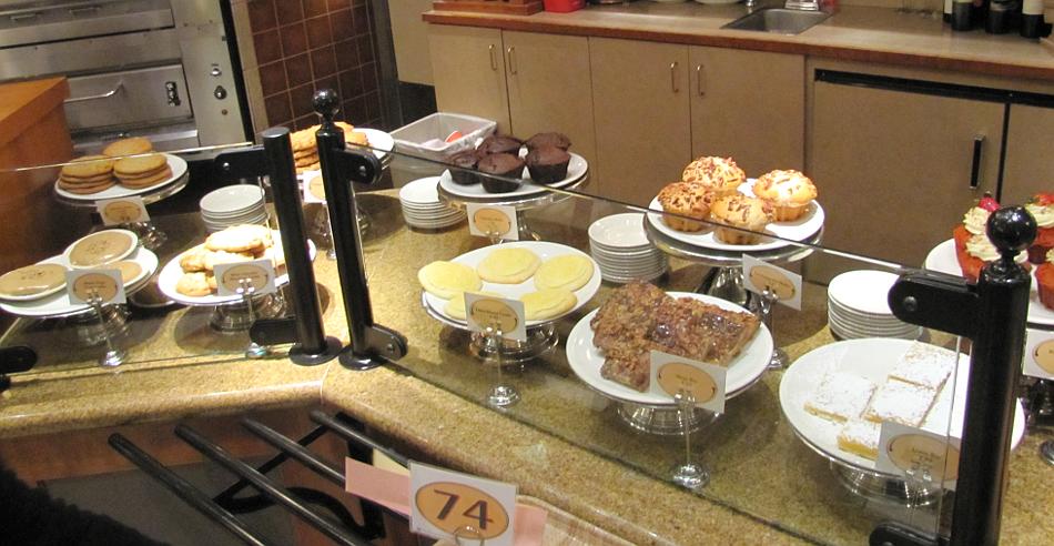 Caf� Nordstrom desserts