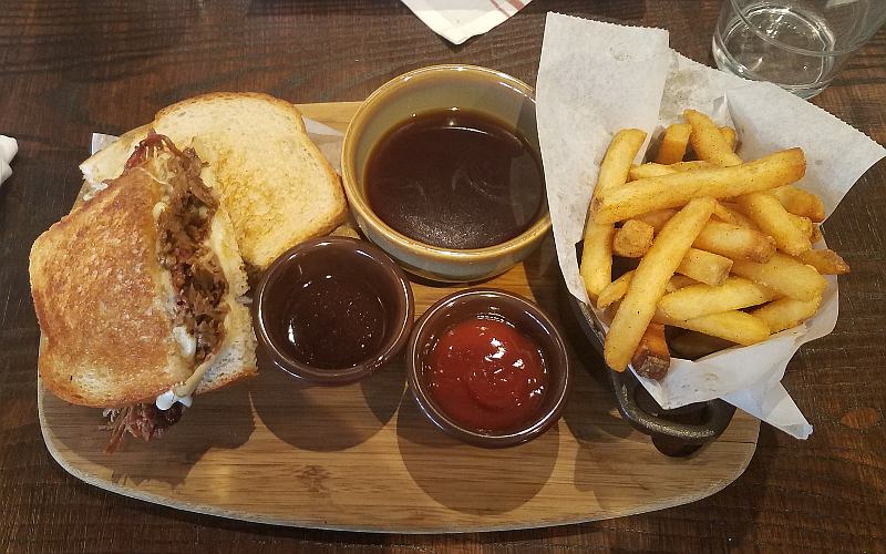 Short rib griller sandwich - Q39 Overland Park, Kansas