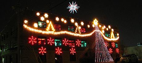 Topeka Bible Church Annual Drive-In Christmas Light Show - Kansas