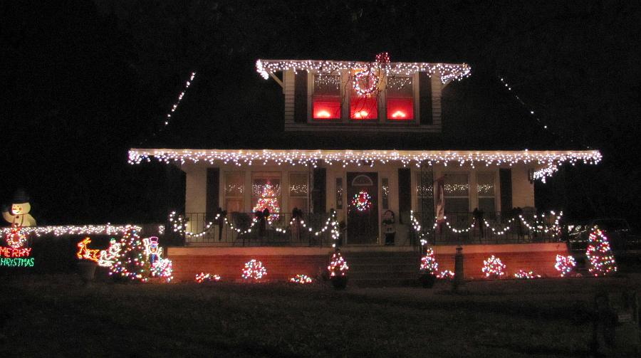 Topeka Christmas Light Display Tour Kansas