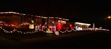 Evans Christmas Lights - Topeka, Kansas