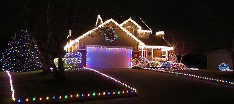 Cannock Chase Road Christmas Displays - Topeka, Kansas