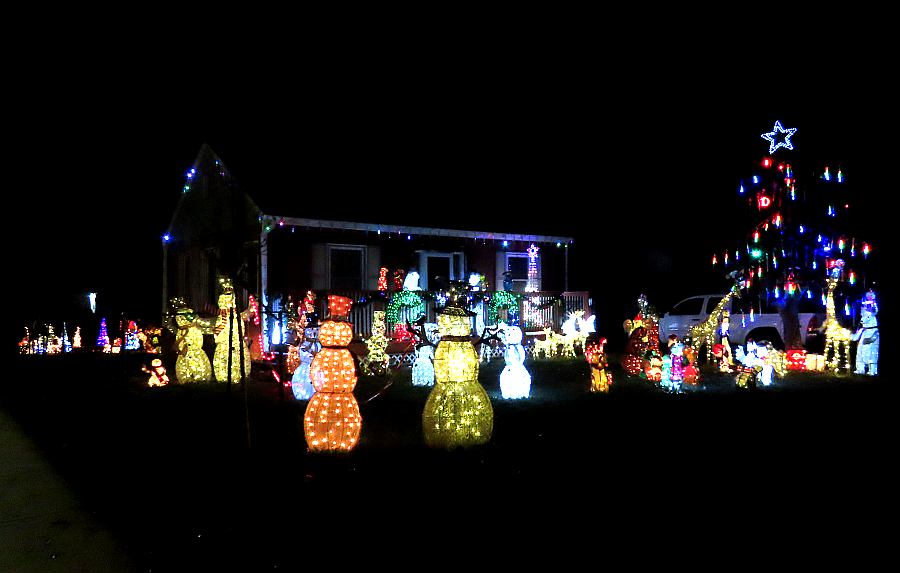 Topeka Christmas Light Display Tour Kansas