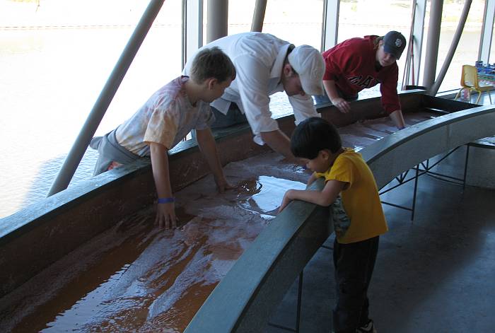 Exploration Place Stream Table